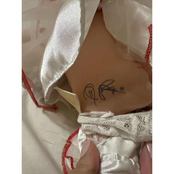 Vintage Cabbage Patch Kid Preemie Girl Doll Blue Eyes Blond Hair Original Outfit - Picture 6 of 8